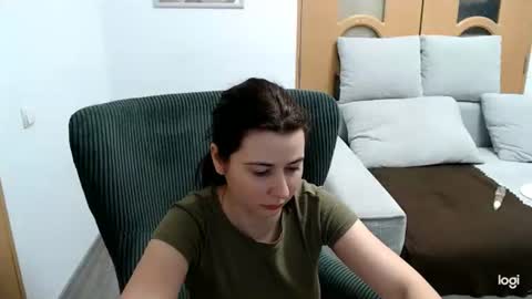 dianasmiey7 online show from 02-24-26, 08:18