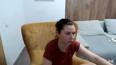dianasmiey7 online show from 05-11-26, 08:09