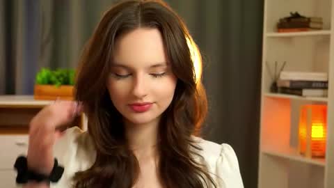 Diana online show from 10-29-25, 11:01