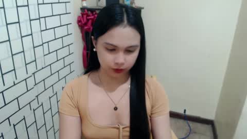 Diane online show from 02-05-25, 10:41
