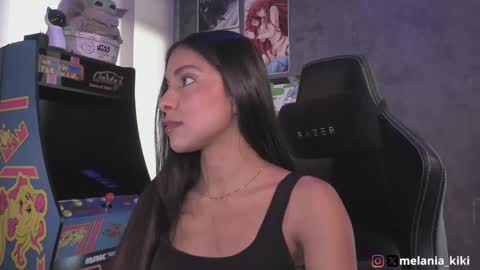 Melania   -    online show from 09-29-25, 08:24