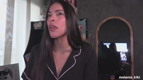 Melania   -    online show from 10-20-25, 09:26