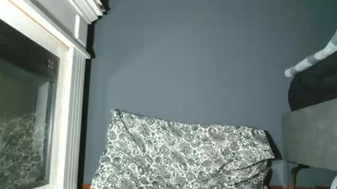 Snapshot of diavoletta98 chatting on 03-27-26, 09:21 Diavoletta98 online show from 03-27-26, 09:21