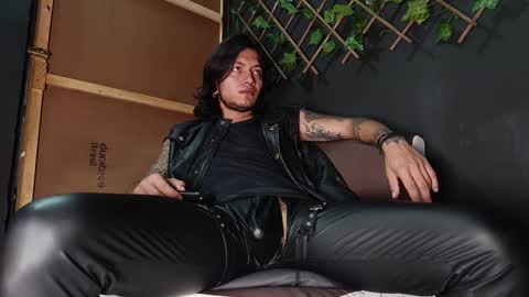 DICAPRIO online show from 09-24-25, 06:11