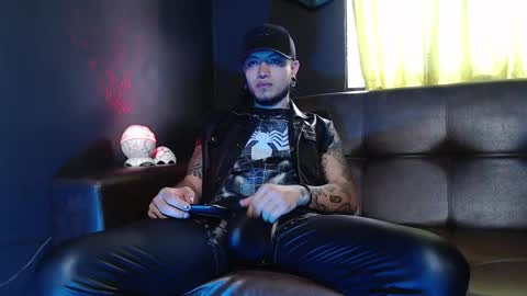 DICAPRIO online show from 05-11-26, 04:37