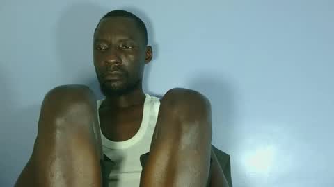 Snapshot of dick_giantcouples chatting on 05-01-26, 10:31 dick_giantcouples online show from 05-01-26, 10:31