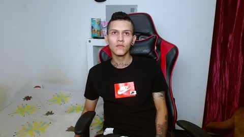 dick_monster23cm online show from 12-18-24, 12:21