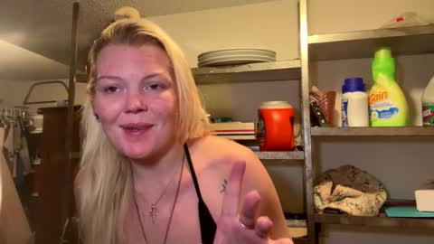 Beau online show from 11-25-25, 08:42