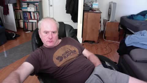 Richard Fleischer online show from 01-28-25, 07:10