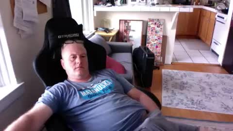 Snapshot of dickflasher5 chatting on 05-18-26, 12:55 Richard Fleischer online show from 05-18-26, 12:55