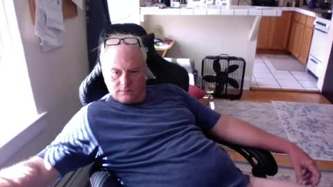 Snapshot of dickflasher5 chatting on 06-20-26, 04:21 Richard Fleischer online show from 06-20-26, 04:21