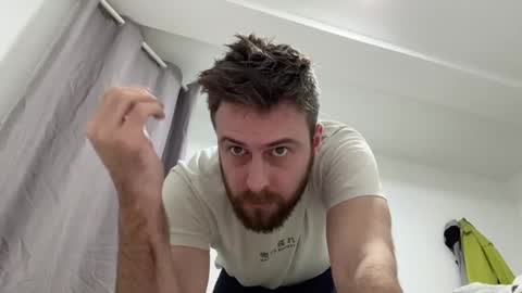 Im Julian  all cum shot videos here    online show from 01-10-25, 09:10