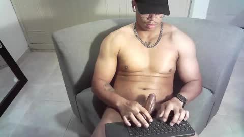 Snapshot of dicktastyz chatting on 05-30-26, 06:16 DickTasty online show from 05-30-26, 06:16