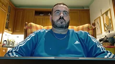 DANI online show from 10-29-25, 06:42