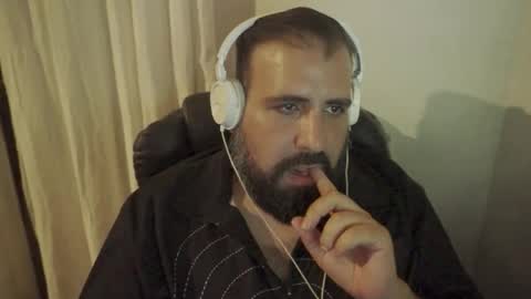 Cristian Dipolino online show from 12-14-25, 02:39