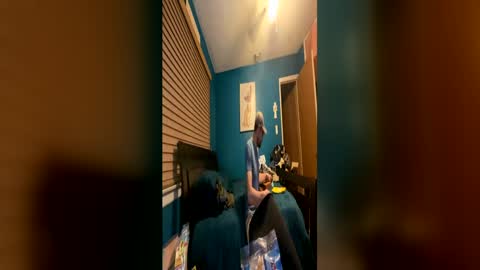 dicswole online show from 05-09-26, 02:06