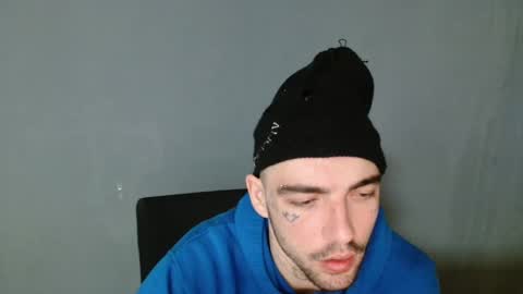 Snapshot of didismurf02 chatting on 01-02-25, 02:33 didismurf02 online show from 01-02-25, 02:33