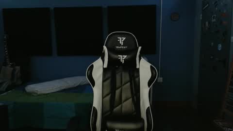 Snapshot of didismurf02 chatting on 11-22-25, 12:09 didismurf02 online show from 11-22-25, 12:09