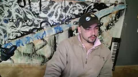 Snapshot of didismurf02 chatting on 12-02-25, 12:38 didismurf02 online show from 12-02-25, 12:38