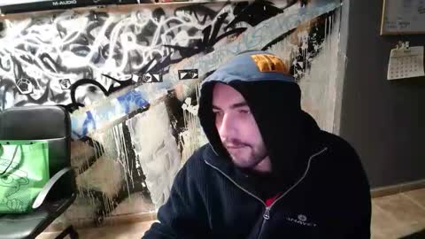 Snapshot of didismurf02 chatting on 01-09-26, 01:19 didismurf02 online show from 01-09-26, 01:19