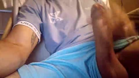 diego234827 online show from 09-08-25, 09:14