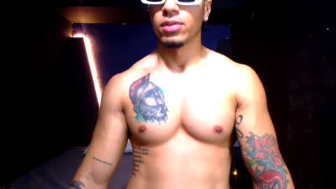 Snapshot of diego__cruz chatting on 12-15-24, 01:11 Diego online show from 12-15-24, 01:11