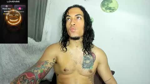 Diego online show from 05-09-26, 01:16