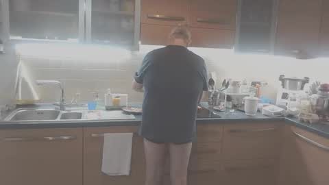 Diego ITA 71 online show from 11-30-25, 07:01