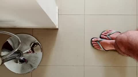 Snapshot of diegomoreno19 chatting on 01-05-25, 12:21 Diego online show from 01-05-25, 12:21