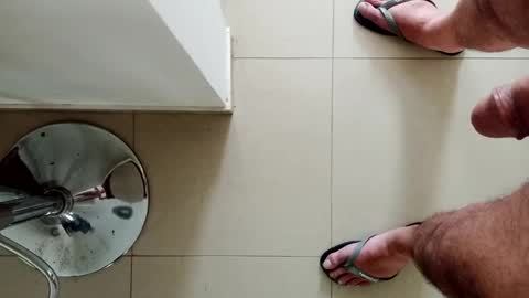 Snapshot of diegomoreno19 chatting on 02-08-25, 02:27 Diego online show from 02-08-25, 02:27