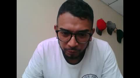 Snapshot of diemmartinez chatting on 03-15-26, 02:12 Diem online show from 03-15-26, 02:12