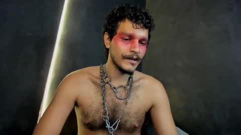 diemond_latinx98 online show from 11-27-25, 06:32