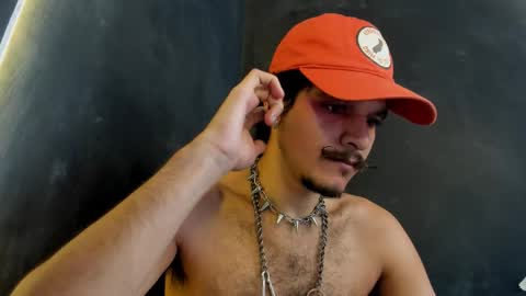 diemond_latinx98 online show from 12-20-25, 07:10