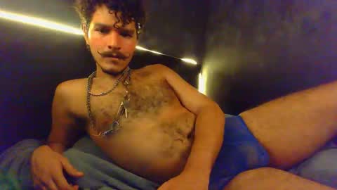 diemond_latinx98 online show from 02-18-26, 05:36