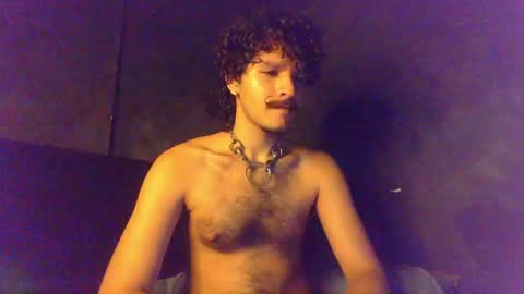 diemond_latinx98 online show from 05-04-26, 04:19