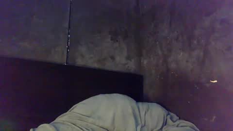 diemond_latinx98 online show from 05-10-26, 05:34
