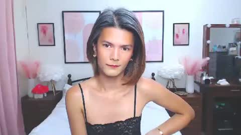 Dennesse online show from 02-18-26, 01:34