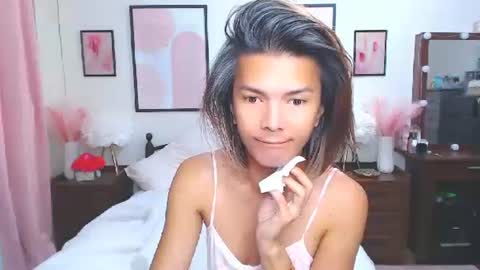 Dennesse online show from 02-19-26, 06:53