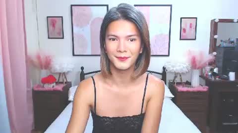 Dennesse online show from 03-21-26, 12:37