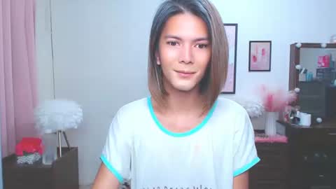 Dennesse online show from 03-23-26, 12:09