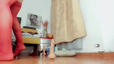 Snapshot of difiortiffany chatting on 10-23-25, 04:01 difiortiffany online show from 10-23-25, 04:01