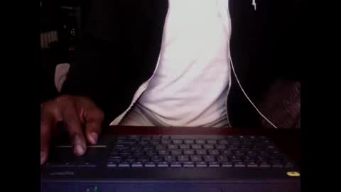 Snapshot of digitalpimpn chatting on 11-08-25, 10:48 The Digital Pimp.... online show from 11-08-25, 10:48