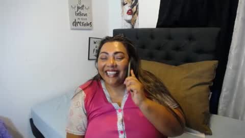 Snapshot of dihayara chatting on 06-19-26, 02:49 Mariana online show from 06-19-26, 02:49