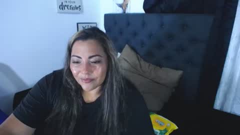Snapshot of dihayara chatting on 07-02-26, 01:16 Mariana online show from 07-02-26, 01:16