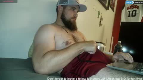 Snapshot of dikdowndaddy chatting on 07-19-26, 07:34 Daddy online show from 07-19-26, 07:34