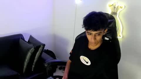 dikey_18 online show from 10-02-25, 11:34