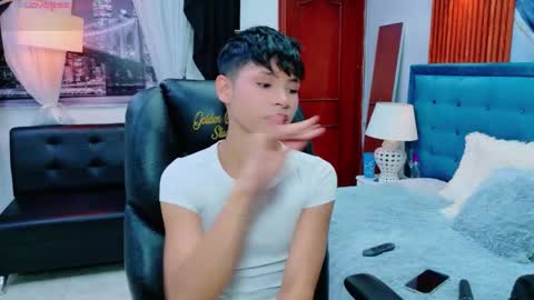  DILAN online show from 05-10-26, 05:29