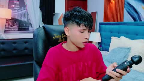  DILAN online show from 05-12-26, 07:11