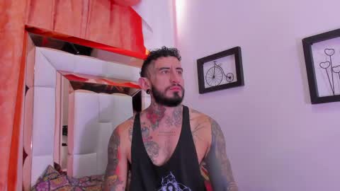 dilan_scootk_ online show from 05-18-26, 02:45
