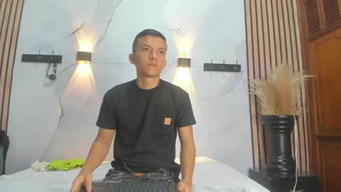 dilanandking online show from 04-12-26, 01:16